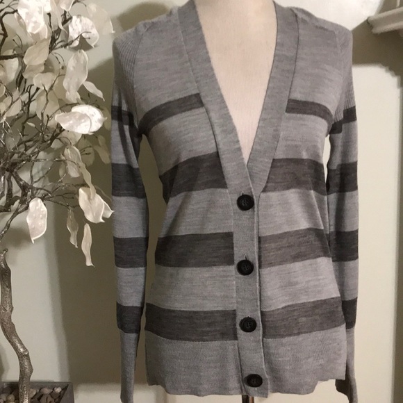 LOFT Sweaters - LOFT CARDIGAN